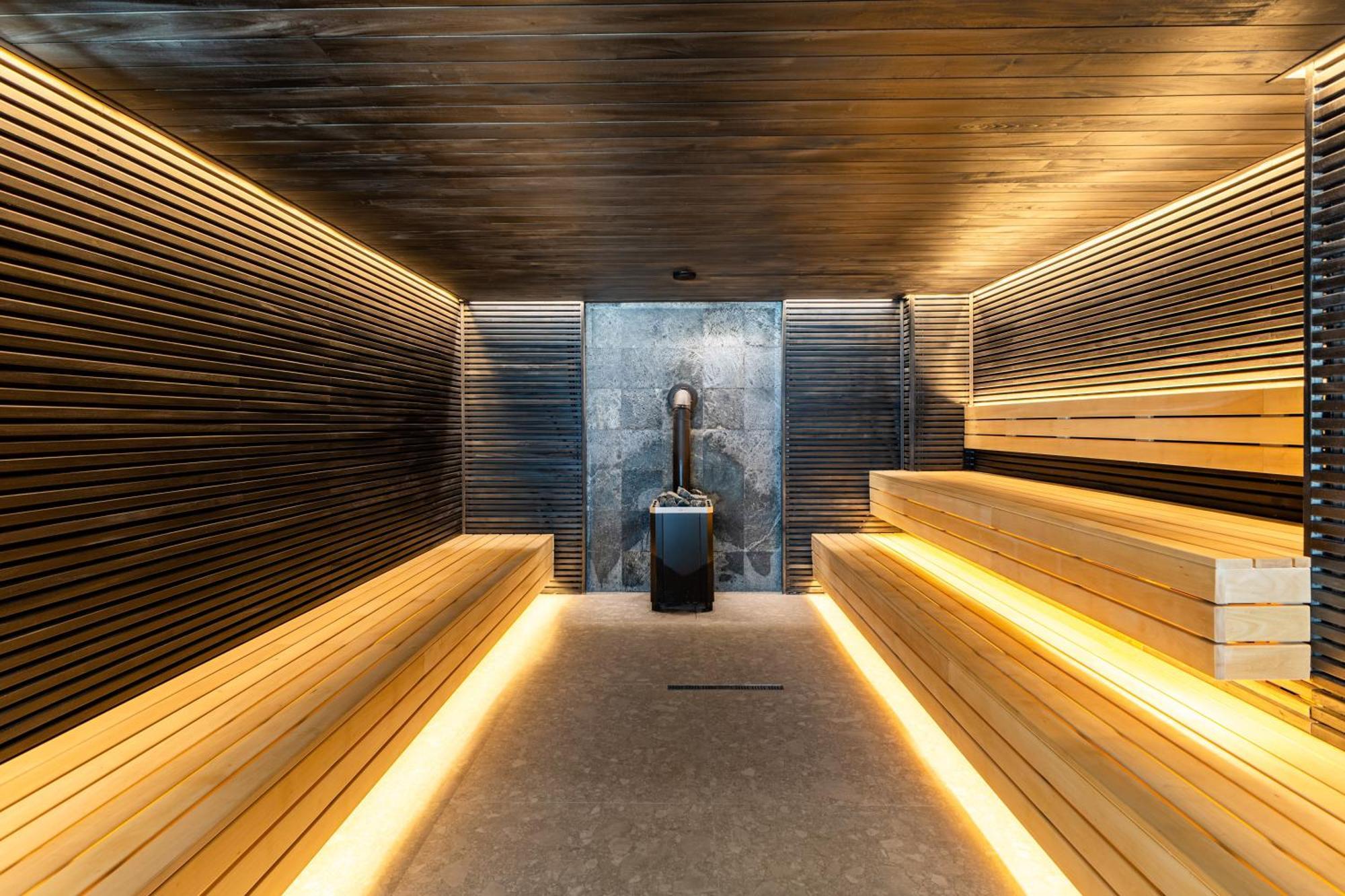 Gold Palace Wellness & Spa Bukovel Bagian luar foto