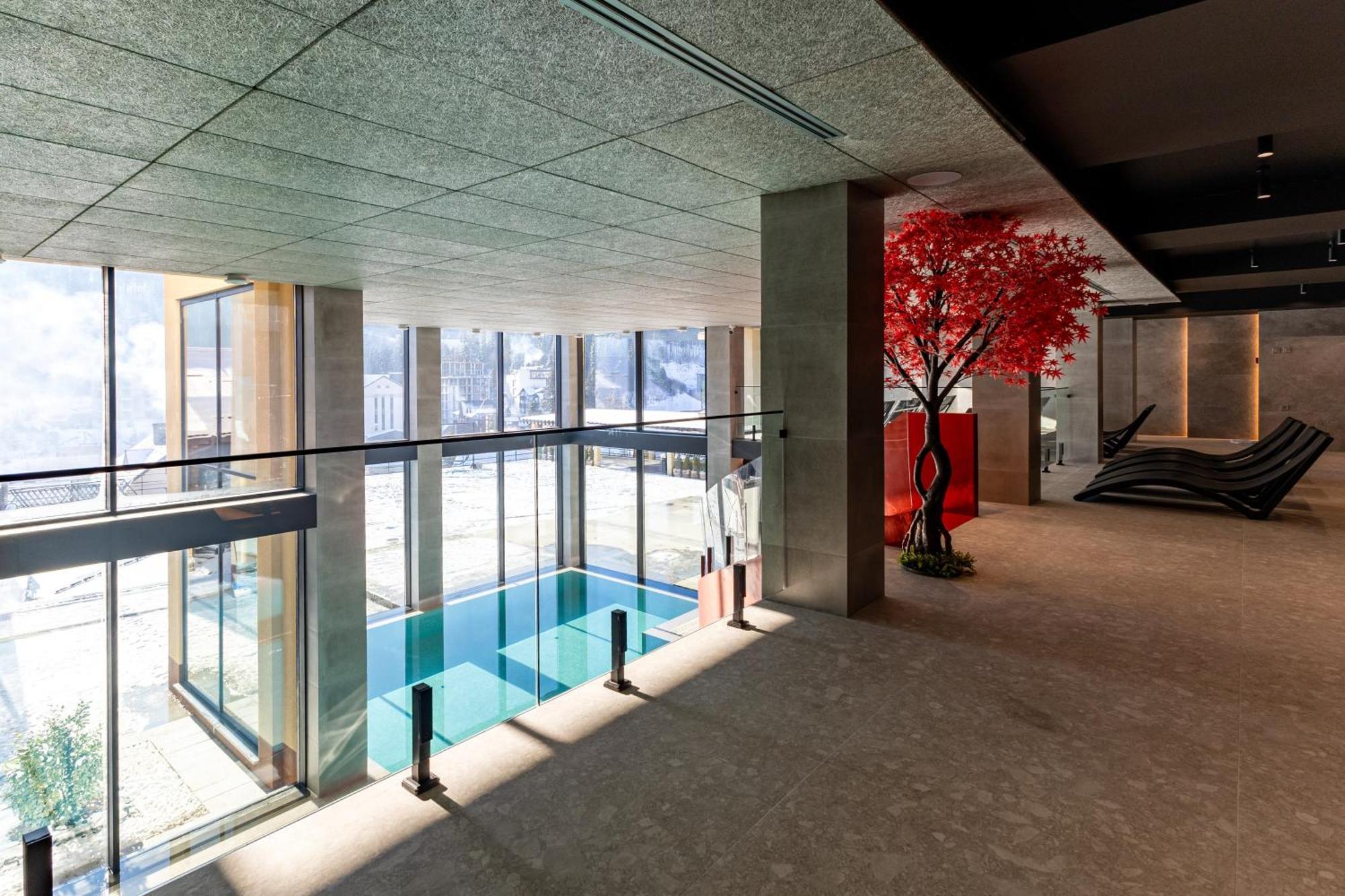 Gold Palace Wellness & Spa Bukovel Bagian luar foto